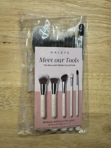 Haleys Meet Our Tools Brilliant Brush Collection Set of 5 Brushes