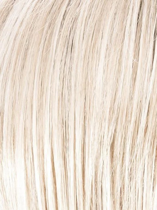 Platin Blonde Rooted